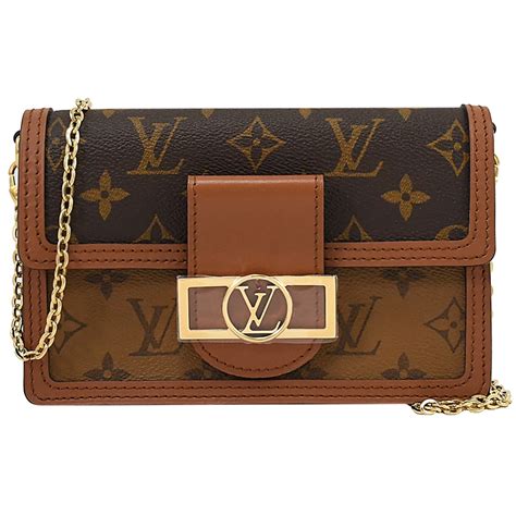 pochette dauphine louis vuitton|louis vuitton dauphine woc.